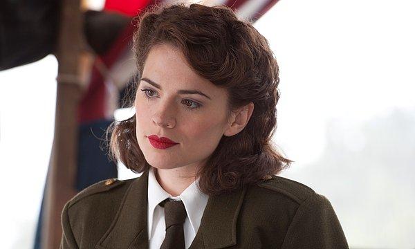 9. Hayley Atwell / Ajan Peggy Carter