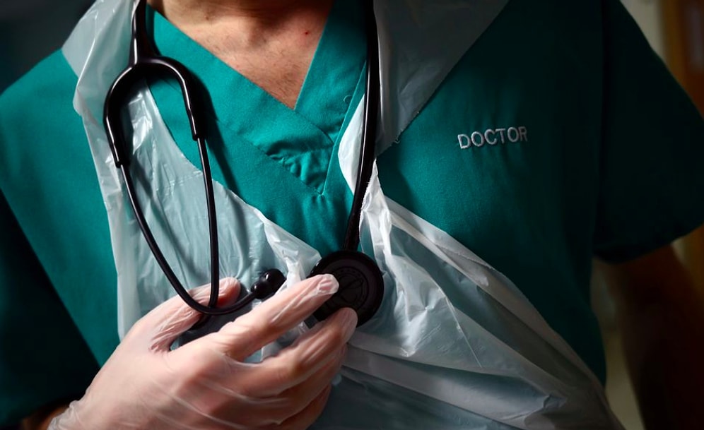 Erdoğan 'Gerekirse Yurt Dışından Getiririz' Demişti: Peki Avrupa'da Doktorlar Ne Kadar Kazanıyor?