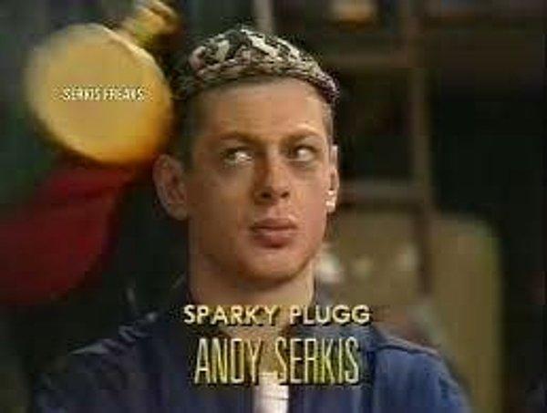3. Andy Serkis'in ilk rol aldığı yapım 1989 yapımı Morris Minor and His Marvellous Motors idi.