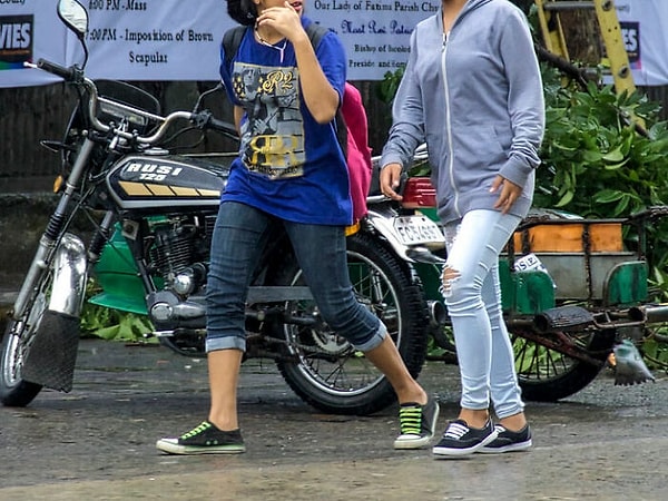 23. "Вау, я и не знал, какой ты низкий!". На это я всегда отвечаю: "Это потому, что моя личность 3 метра ростом"