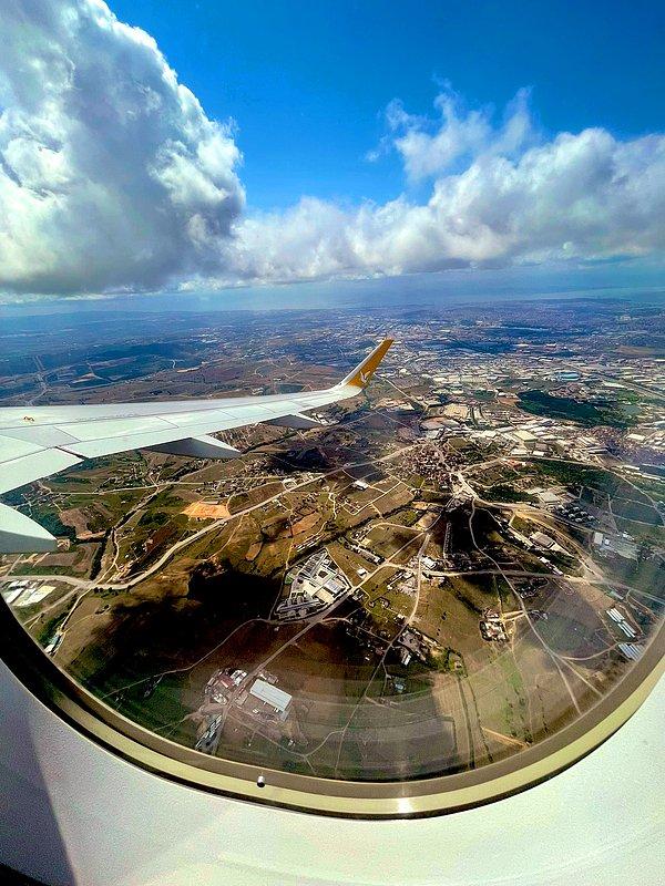 18. En farklı manzaralar uçak penceresinden gördüklerimiz olabilir mi? 👏