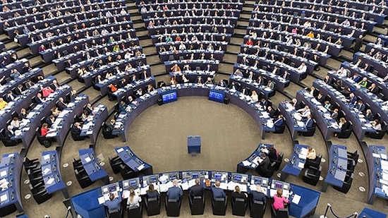 Rusya, Avrupa Konseyinden Ayrıldı: İnsan Hakları Sözleşmesinden de Çekilebilir