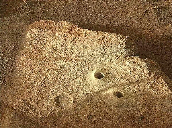 NASA’nın bugün Mars’taki görevinin ilk yılını tamamlayan keşif aracı Perseverance’ın Kızıl Gezegen’deki ikinci yılında kaya örnekleri toplamaya odaklanacağı duyurulmuştu.
