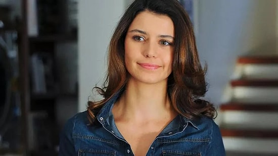 Beren Saat Annesini Paylaştı! "Güzelliğin Kaynağı Belli"