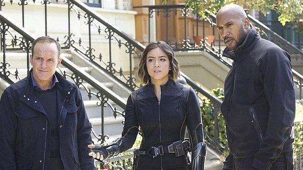 21. Marvel's Agents of S.H.I.E.L.D. (2013)