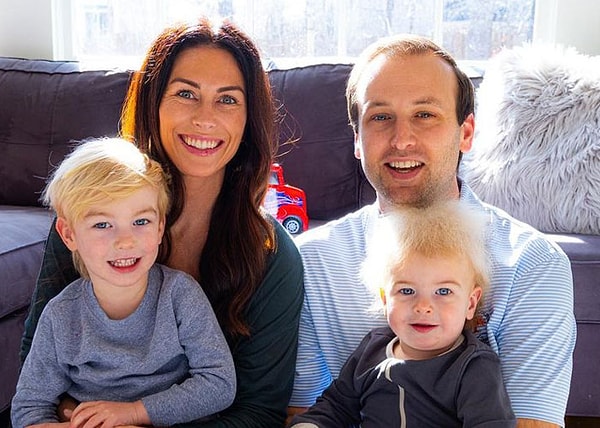 Различия между их двумя сыновьями вызвали некоторое замешательство, но поначалу не слишком беспокоили.