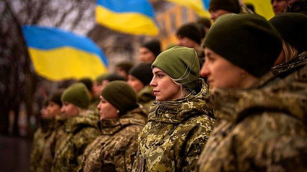 Ukrayna çetin direnişini sürdürürken, Putin'in en yakın müttefiklerine karşı bile paranoyak hareketler sergilediği iddiaları gündemde.