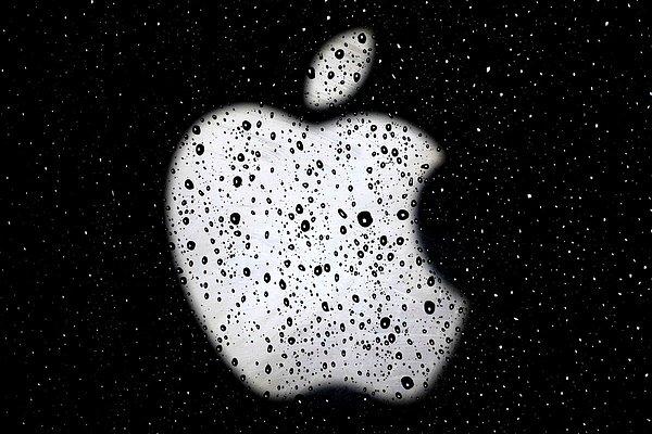 Kesintileri takip eden web sitesi Downdetector'a göre, 4 binden fazla kullanıcı Apple Music'e ulaşamadığına dair bildirimde bulunurken 4 bine yakın kişi de iCloud hizmetlerindeki kesintiyi bildirdi.