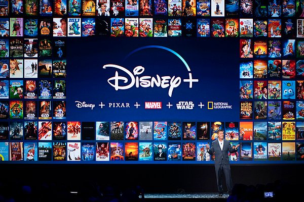 Sosyal medya hesabından bir açıklama yaparak yakında yayına veda edeceğini duyuran Disney Channel Türkiye, kanalın içeriklerinin tüm bölümleriyle Disney+'ta olacağı belirtti.