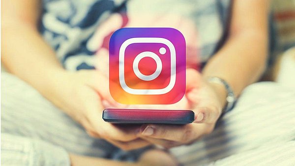 Instagram'a Geleceği İddia Edilen Hikâyelere Sesli Yanıt Verme Özelliğinin Detayları;