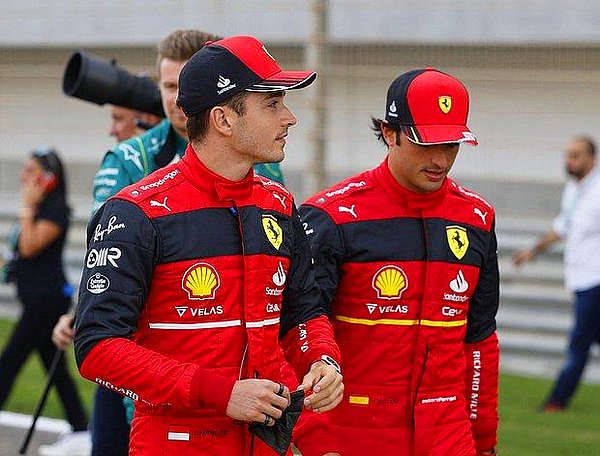 Formula 1'de sezonun ilk Grand Prix'inde Ferrari'nin genç sürücüsü Charles Leclerc, ilk sıradan başladığı yarışı zirvede bitirmişti.