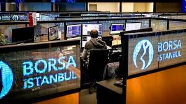 Borsa İstanbul'da işlem gören sektör endekslerinde hizmet sektörü şirketlerinin karı, 2021'de bir önceki yıla göre, yaklaşık 5 kat arttı.