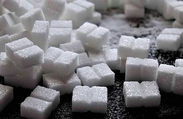 Şekerde durum böyle iken şekerle üretilen tüm ürünlerin fiyatlarında artış oluşması bekleniyor.