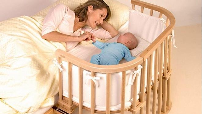 Anne ve Bebek Birlikte mi Uyumalı?