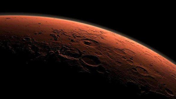 Paylaşılan yeni bilgilere göre Kızıl Gezegen’de yaşam olup olmadığını gösterecek örnekler, 2033’te Dünya’ya geliyor.