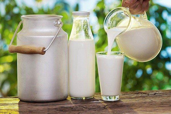 Ulusal Süt Konseyi (USK), tarafından yapılan duyuru ile 1 Nisan tarihinden itibaren çiğ süt tavsiye satış fiyatının yüzde 21,2 oranında artışla 5,70 TL olacağı açıklanmıştı.