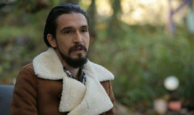 2020'de Adana Altın Koza Film Festivali'nde ‘Umut Veren Genç Erkek Oyuncu Ödülü'nün sahibi olan başarılı oyuncu son dönemlerde yaşadığı değişimle gündemde biliyorsunuz.
