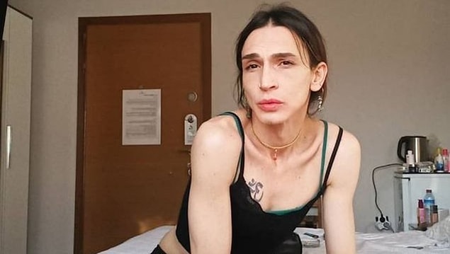 Yılmaz, geçtiğimiz aylarda trans birey olduğunu açıklamıştı ve bu açıklama da magazin gündemine bomba gibi düşmüştü.