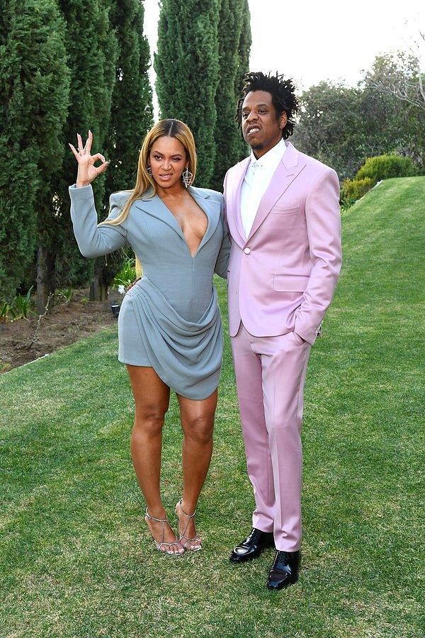 Gerçek adı Shawn Carter olan Jay Z, Beyonce ile evlendikten sonra Shawn Knowles Carter oldu.