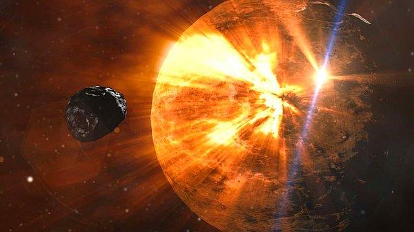 C/2014 UN271(Bernardinelli-Bernstein), 2031 yılında Dünya'ya en yakın konumunu alacak. O zaman bile gezegenimizden 1.6 milyar kilometre uzaklıkta bulunacak.