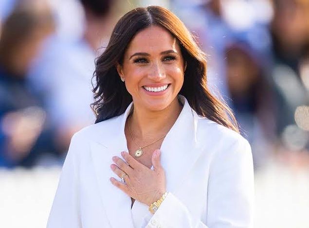 İngiliz Kraliyet Ailesinin Asi Gelinleri Kate Middleton ve Meghan Markle'ın Uymadığı Bazı Kraliyet Kuralları