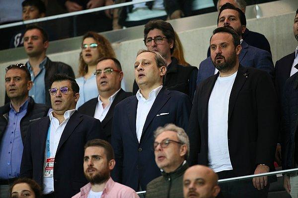 Burak Elmas, Galatasaray başkanı olarak son maçını izledi.