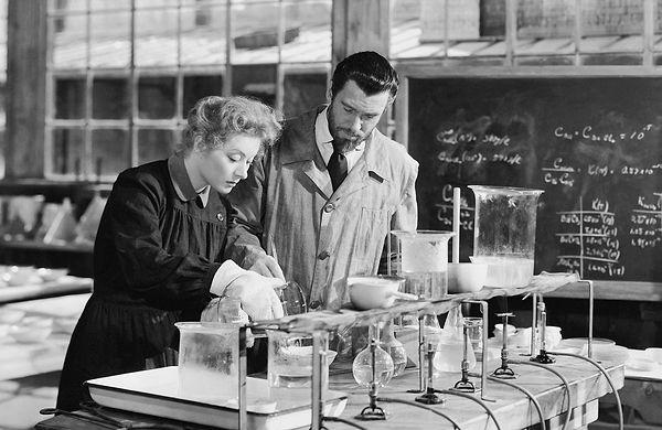 8. Madame Curie (1943) IMDb: 7.2