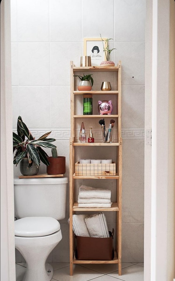 4. Herkesin banyosunda kendiliğinden dolap vs. olmuyor malum.