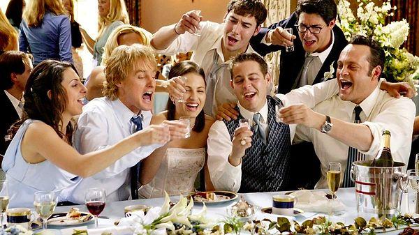 4. Wedding Crashers / Davetsiz Çapkınlar (2005) - IMDb: 7.0
