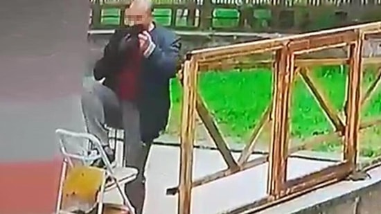 Ankara'da Balkonda Asılı Taytları Çalan Sapık Yakalandı!