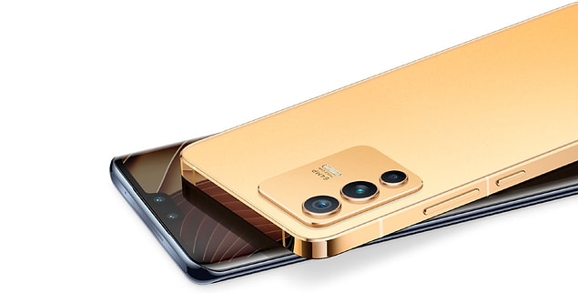 Vivo V23 5G ilk başta bahsettiğimiz gibi 44W'lık bir hızlı şarjla geliyor ve 4200 mAh bir bataryaya sahip.