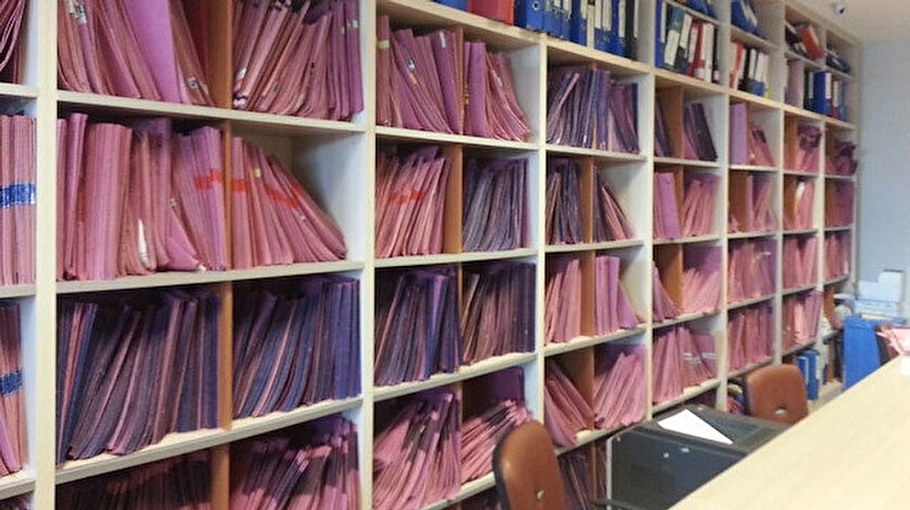 Nebati'nin Cevap Vermediği Soru: İcraya Verilen Kredi ve Kredi Kartı Borçlu Sayısı Ne Kadar?