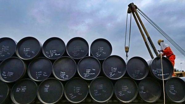 Avrupa'da resesyon, Çin'in büyümesinde yavaşlama beklentileri petrol fiyatını geriletti