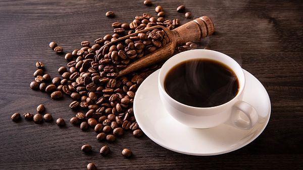 Kahvenin bilimsel olarak depresyonu önlediği, metabolizmayı hızlandırdığı, zihinsel performansı arttırdığı, doğal antioksidan barındırdığı ise kanıtlanmış durumda.