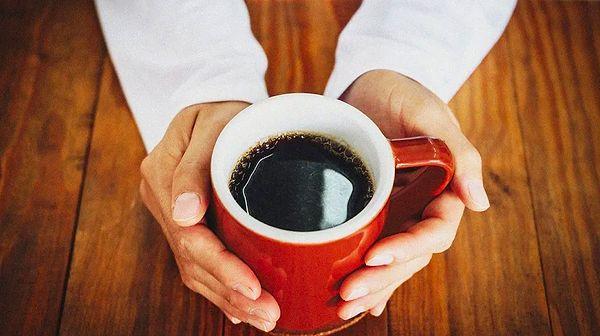 Peki, nedir bu işin doğrusu? Günde kaç bardak kahve içilmeli?