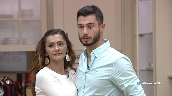 Kısmetse Olur'un favori çiftlerinden olan Emre Ubeyli ve Ayça Ekin Beğen