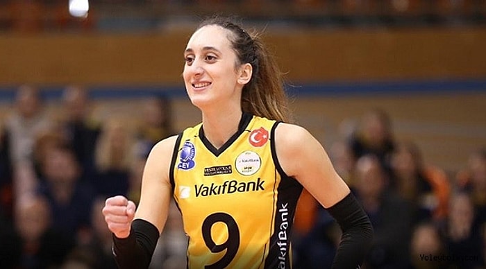 Ayça Aykaç Kimdir? Milli Voleybolcu Ayça Aykaç Hangi Takımlarda Oynadı, Nereli, Kaç Yaşında?