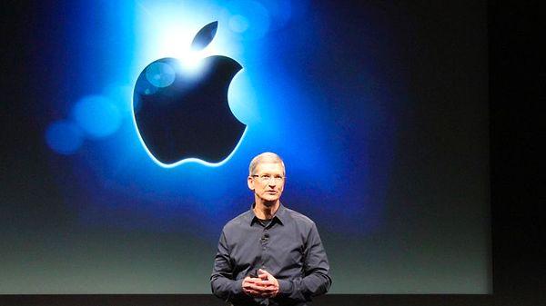 7. Apple'ın CEO'su Tim Cook