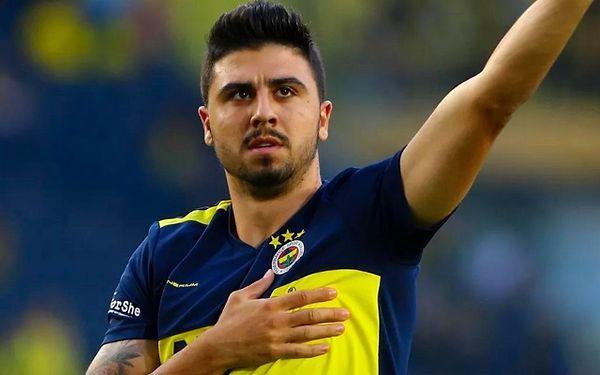 12. Ozan Tufan'ı transfer listesine ekleyen Başakşehir'in teknik direktörü Emre Belözoğlu, uygun şartların oluşması halinde 27 yaşındaki oyuncuyu kadrosuna görmek istediğini kulüp yetkililerine iletti.