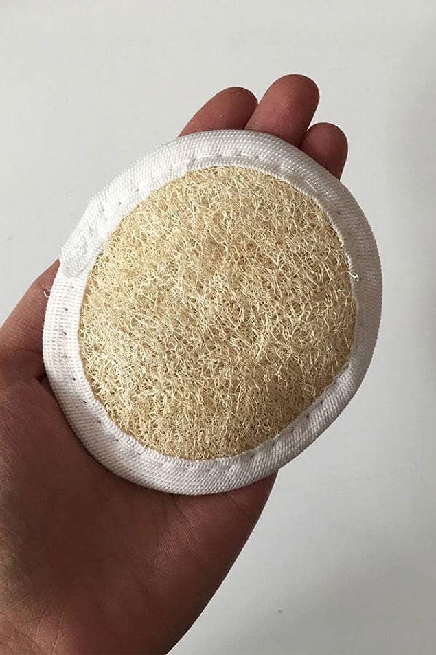 Kuru fırçalamayı bilmeyen kalmadı. Fırça veya kabak lifiyle yapılan düzenli masaj, cildi pürüzsüzleştiriyor.