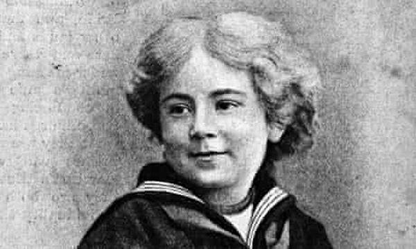 12. Döneminin en iyi yazarlarından biri olan Daisy Ashford 9 yaşındaydı.