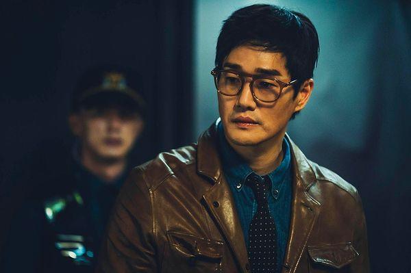 Yoo Ji-Tae, soygunu planlayan Profesör'ü canlandıracak. Orijinal dizide Profesör rolünde Álvaro Morte'yi izlemiştik.