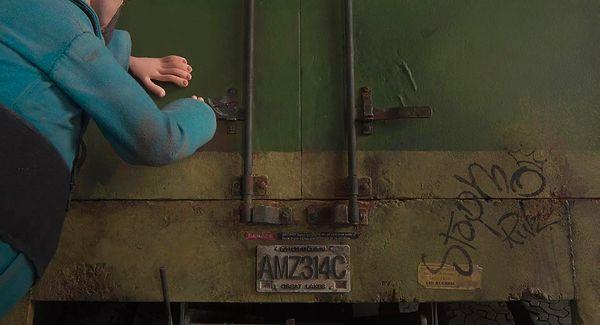 16. Stop motion tekniğiyle çekilen animasyon filmi Coraline'de, bir minibüsün üzerinde, "Stopmo Rulz" (Stop Motion Kuralları) yazan bir grafiti yer alıyor.