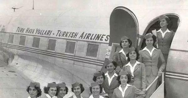 14. Erdoğan bugün yaptığı açıklamada 'Milli havayolumuz uluslararası uçuşlarını Türk Havayolları ismiyle yapacak' ifadelerini kullandı.