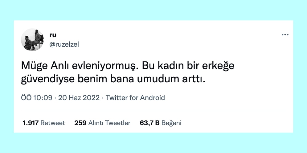 İlişkilerle İlgili Yaptıkları Tespitlerle Timeline'da Romantik Komedi Filmi Havası Estiren 14 Kişi