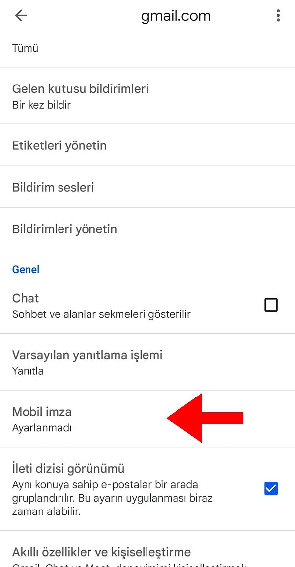 "Mobil İmza" seçeneğine dokunarak imza metini girin ve "Tamam"a basın.