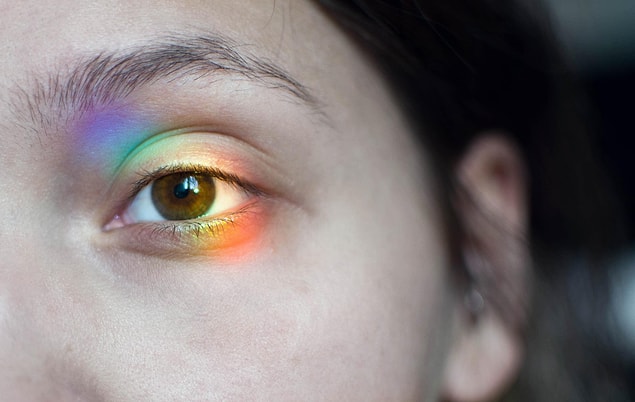 23. Tout le monde voit l'arc-en-ciel différemment.