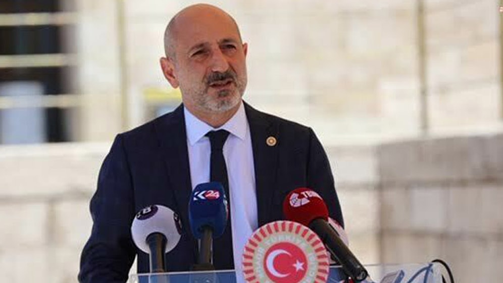 CHP'li Ali Öztunç’tan Süleyman Soylu’ya: ‘Sizin Gibi Ziyafet Sofralarında Değildi’