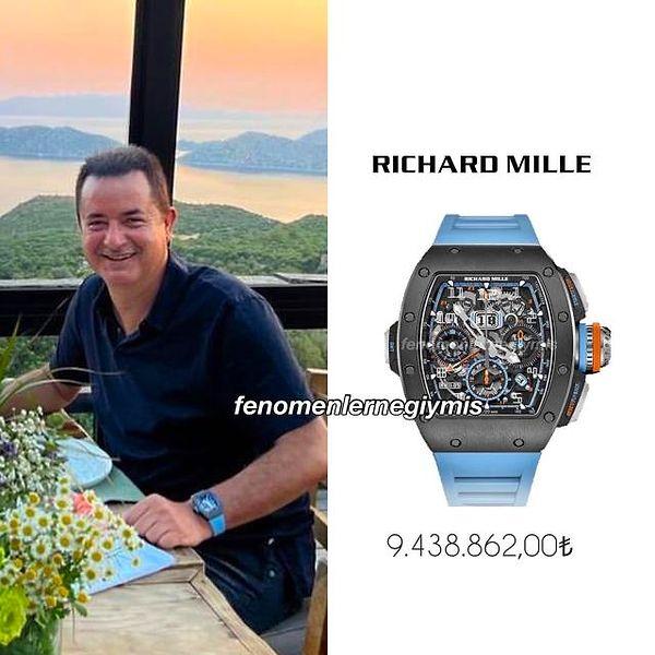 İşte bu fotoğraftaki saati de meğer servetmiş! Richard Mille marka saatin değeri yaklaşık 10 milyon liraymış...