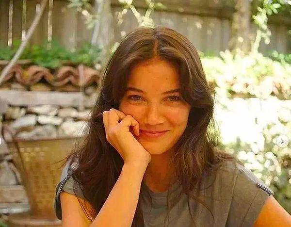 12. Ünlü oyuncu Pınar Deniz, 'Dalgayı yedikten iki saniye sonra' paylaşımıyla gündeme oturdu!